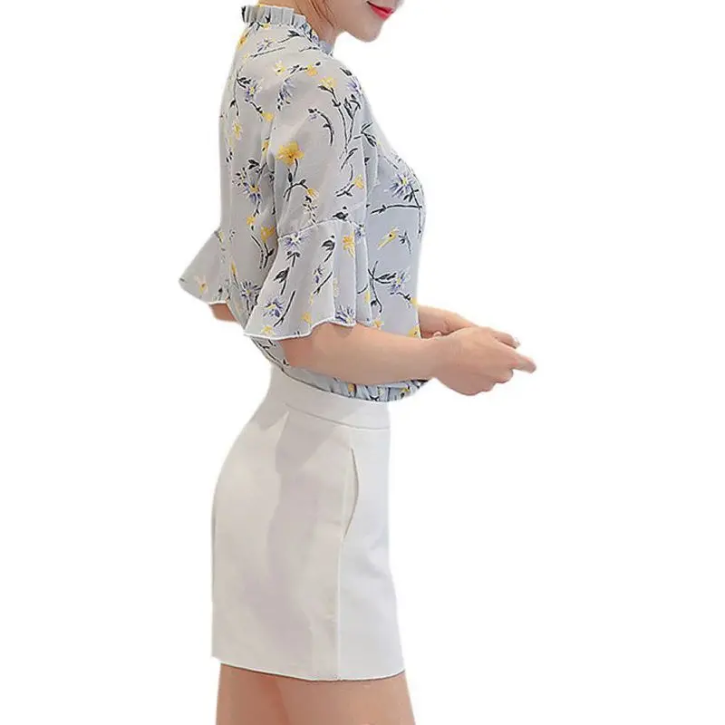 Летняя женская шифоновая блузка с расклешенными рукавами, рубашки, модные топы с цветочным принтом, женские блузки для девушек