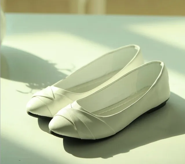 

2017 NEW Fashion Elgent Women shoes for Ladies flats & White, Black SHOES SIZE 35-40