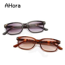 Ahora чтения солнцезащитные очки Для мужчин Для женщин новые туфли с квадратными пресбиопии Солнцезащитные очки градиент Цвет взрослый плавать очки+ 1,0 1,5 2,0 2,5 3,5