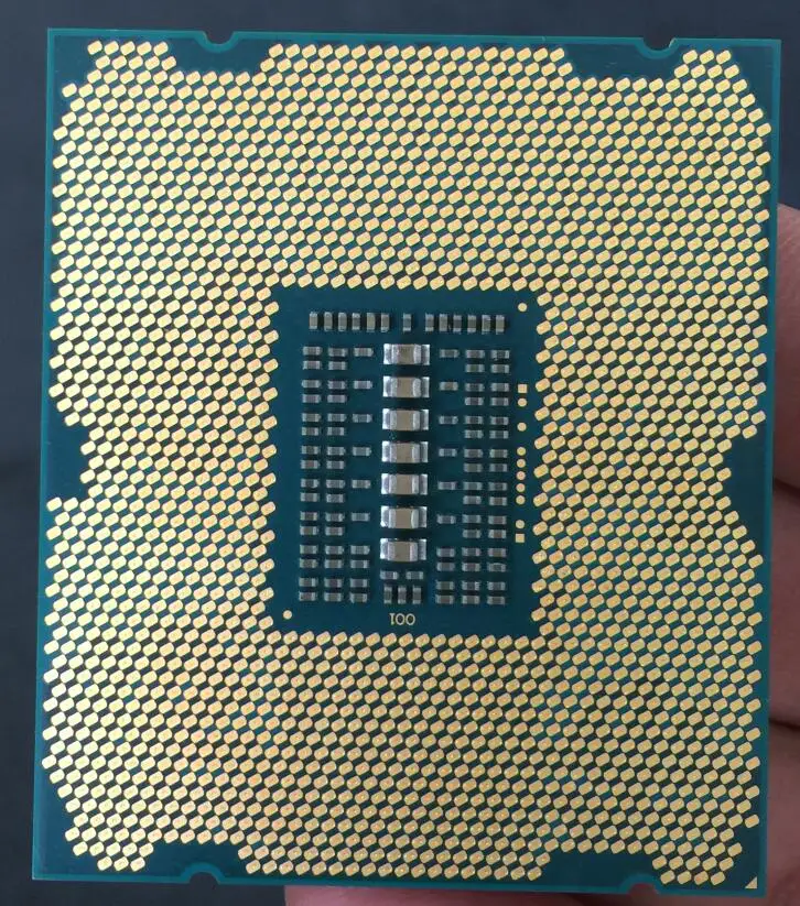 Процессор Intel Xeon E5-2650 V2 E5 2650 V2 Процессор 2,6 LGA 2011 SR1A8 Восьмиядерный процессор Настольный e5 2650V2 нормальной работы
