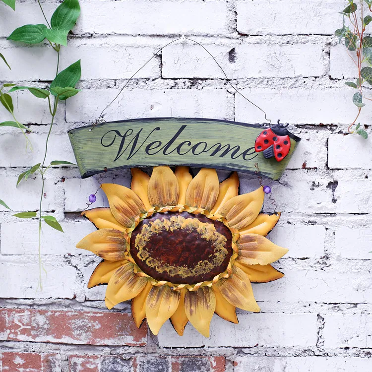Hanging Decor Metal Welcome Sign Plaque With Flower and  Ladybug 