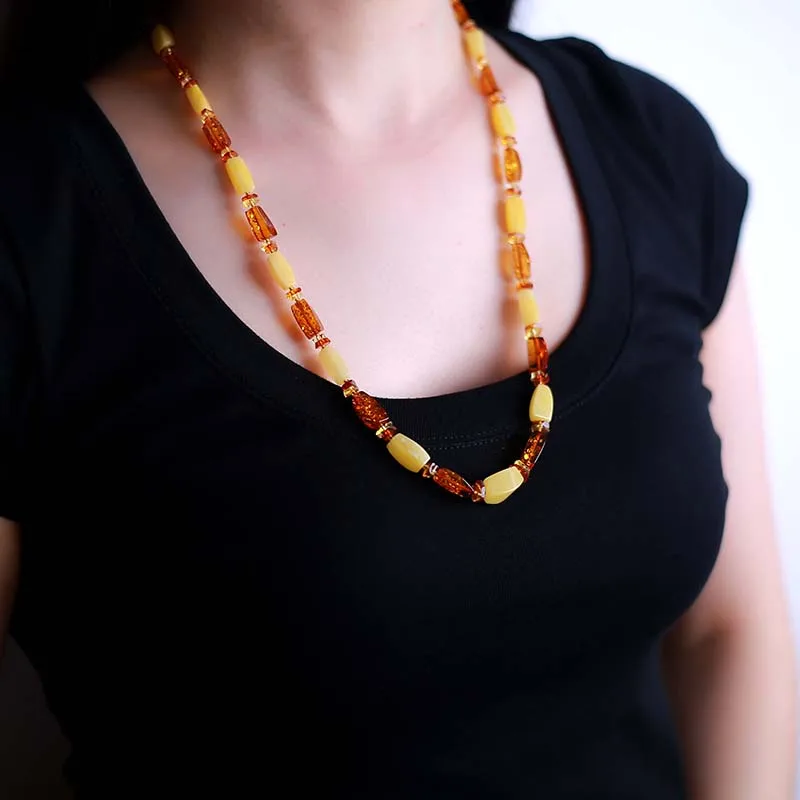 

Pure natural Baltic bees men and women sweater chain long section of chicken oil yellow multi-color mixed wild amber necklace