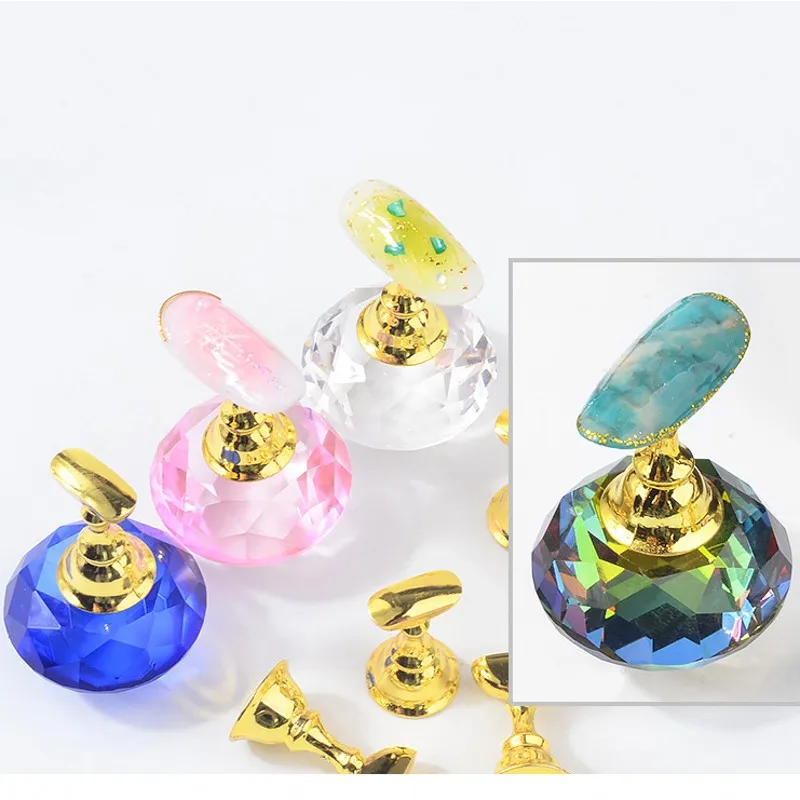 

1 Set Magnetic Nail Holder Practice Training Display Stand Acrylic Crystal Holders Alloy False Nail Tip Salon DIY Manicure Tools