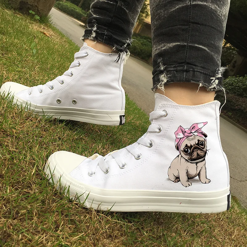 

2018 autumn new fashion graffiti decorative canvas flat shoes women trend comfortable wild casual shoes.