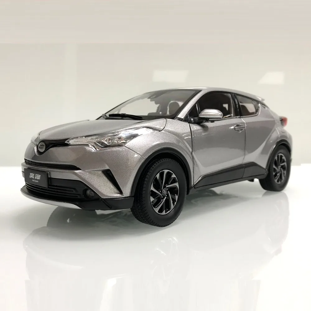 Модель литья под давлением для Toyota IZOA 1:18 2017 игрушечный автомобиль из