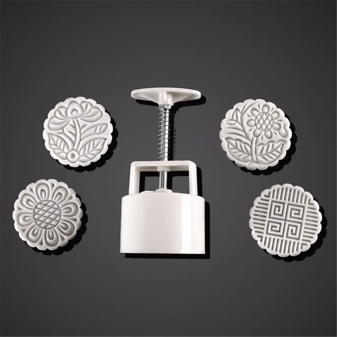 New Round Mooncake Pastry Mold Hand Pressing Mooncake Molds With 4pcs Stamps Cookies Biscuit Mold DIY Tool