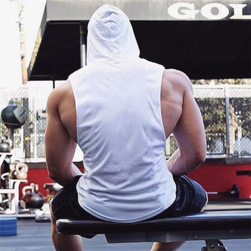 Muscleguys Liftwear рубашка без рукавов с капюшоном брендовая Спортивная одежда для фитнеса для мужчин Бодибилдинг Стрингер топы с капюшоном Майки