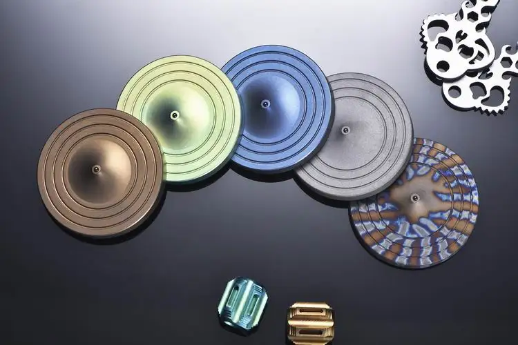 Apaziguador do Esforço 2 em 1 Titanium Liga Giroscópio Labirinto Adulto Toy Combinação Edc Dedo 4 Cheap Ferram. atividade ar livre