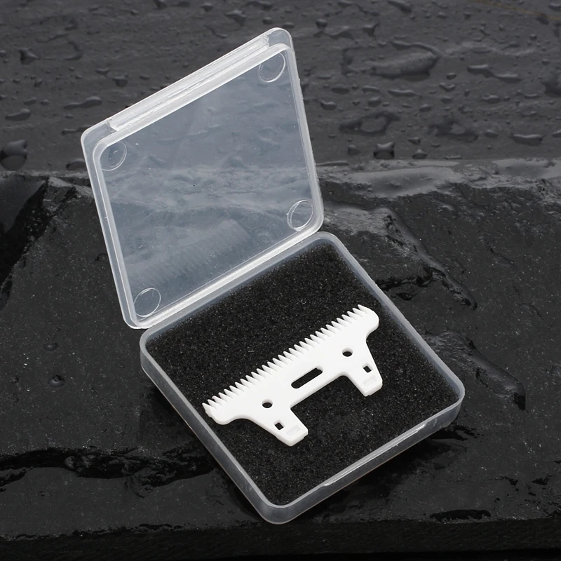 

Ceramic Clipper blade clipper Good sharpness oster blade size high quality and durable 30Teeth with plastic box