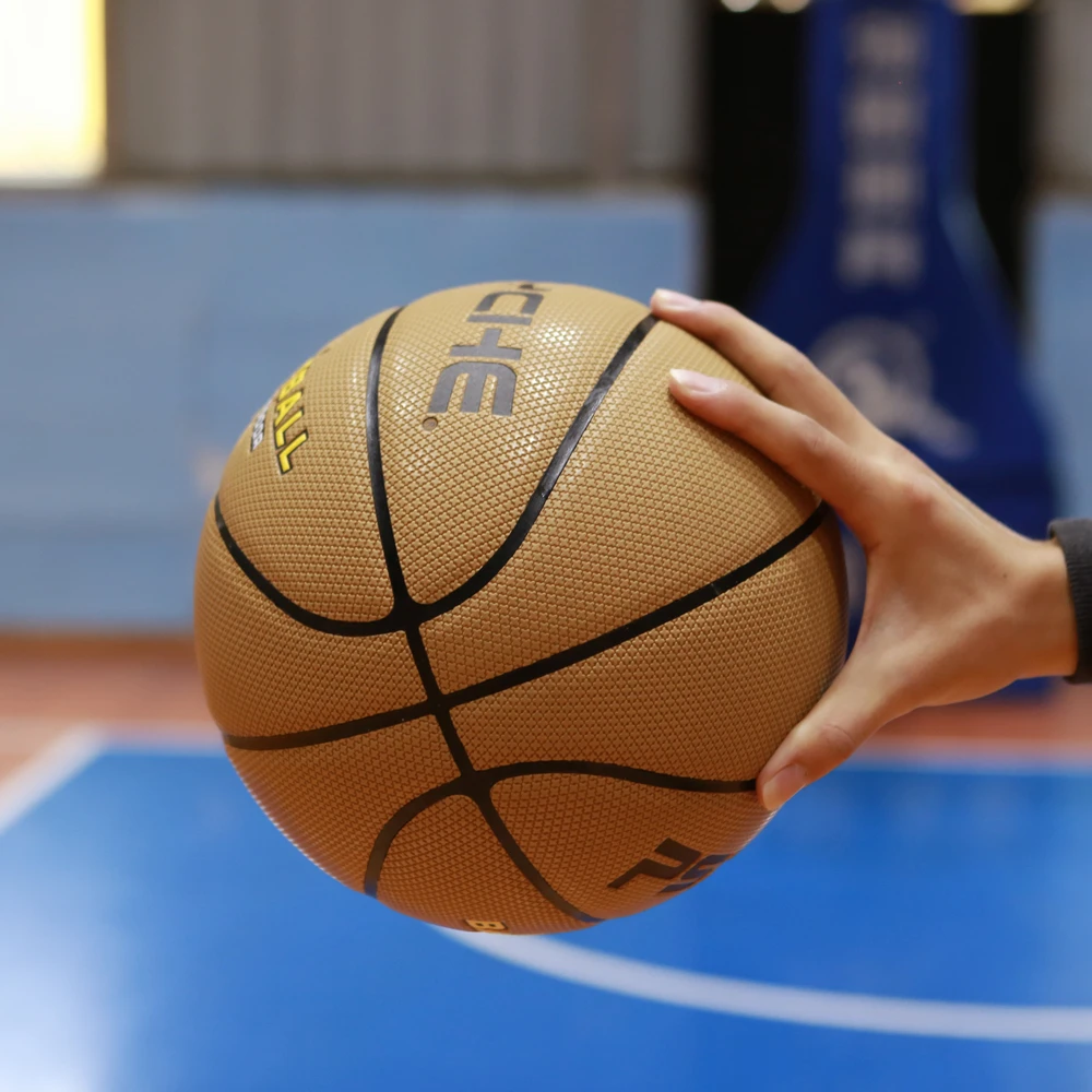 Наружный баскетбольный кожаный баскетбольный мяч 7# Нескользящая баскетбольная форма-устойчивый баскетбольный мяч Basquete подарки