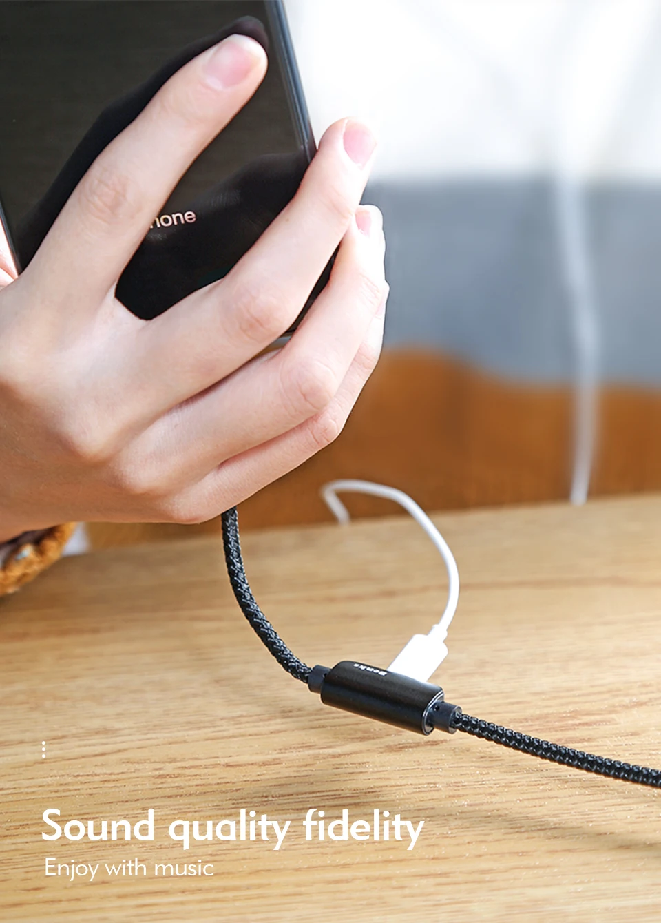 Lightning Audio Adapter Cable (7)