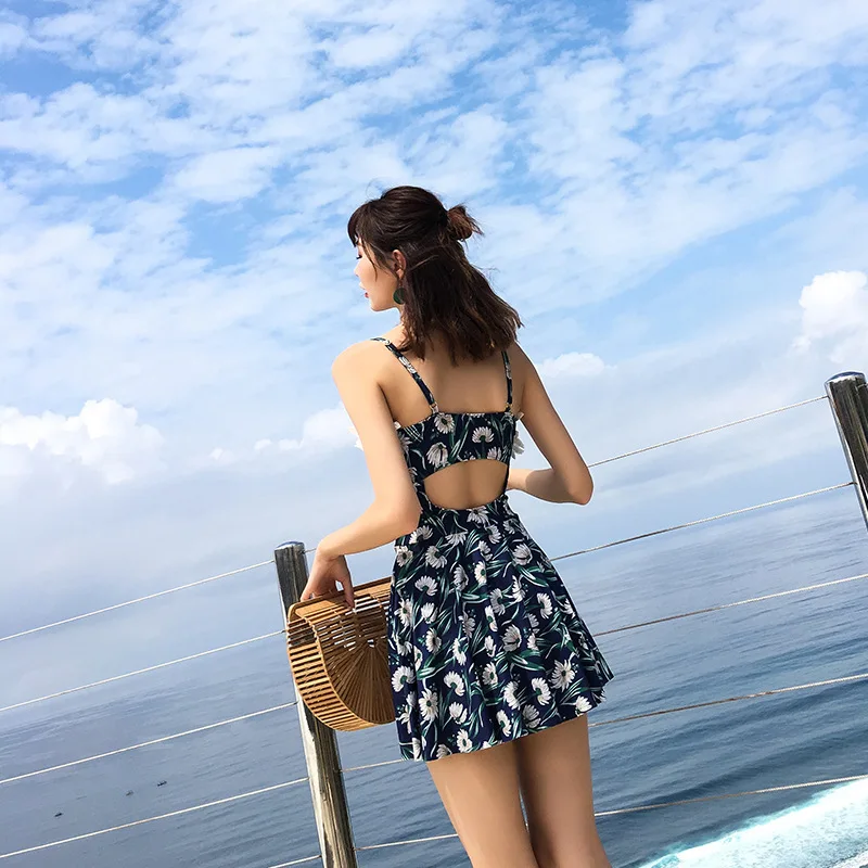 Rashguard Women Swimwear Surf Bodysuit Floral Printed One-piece Swimsuit Tights Diving Windsurfing Suit Paddle Dress baju renang Rashguard Women Swimwear Surf Bodysuit Floral Printed One-piece Swimsuit Tights Diving Windsurfing Suit Paddle Dress baju renang