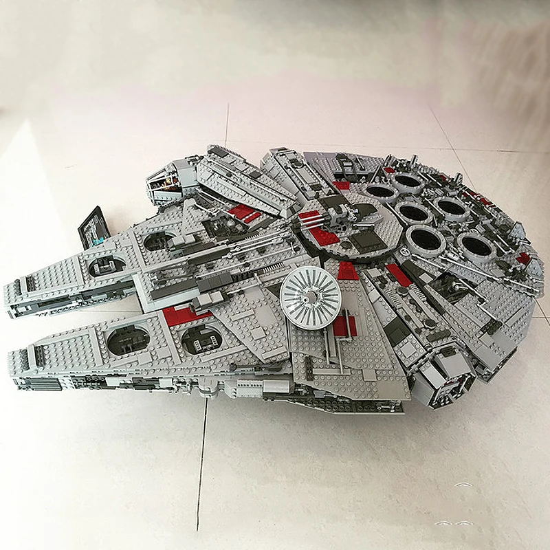 

5265PCS Star Space War Building Blocks Ultimate Millennium Falcon Compatible Legoinglys Starwars Educational Boy Adult Toys Gift