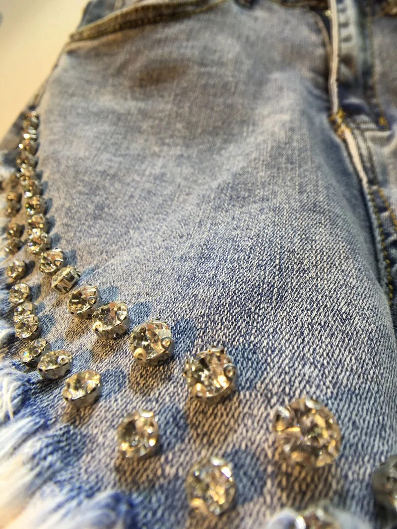 Горячие Брюки женские короткие Jean2019 летние новые тяжелые алмазные бусины Высокая талия стрейч волос край джинсовые шорты женские джинсовые шорты