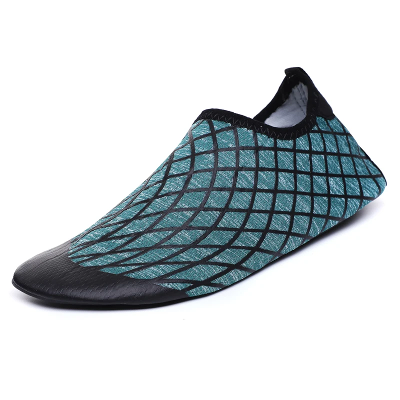 

Women's Swimming Shoes Men Water Surfing Shoe Lightweight beach slippers Quick Dry Upstream Shoes Pool Swim Bathing Sneakers 46