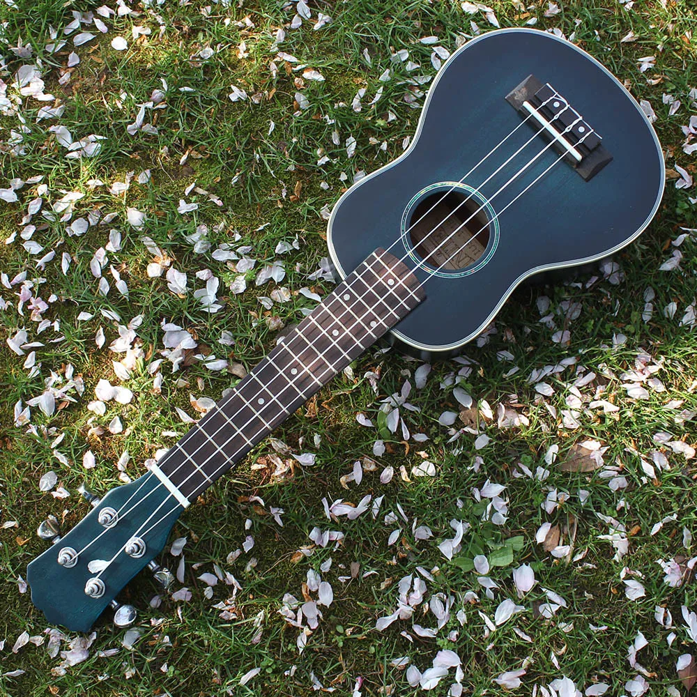 4 Strings Stringed Instrument 21" Ukelele Ukulele Spruce Body Rosewood