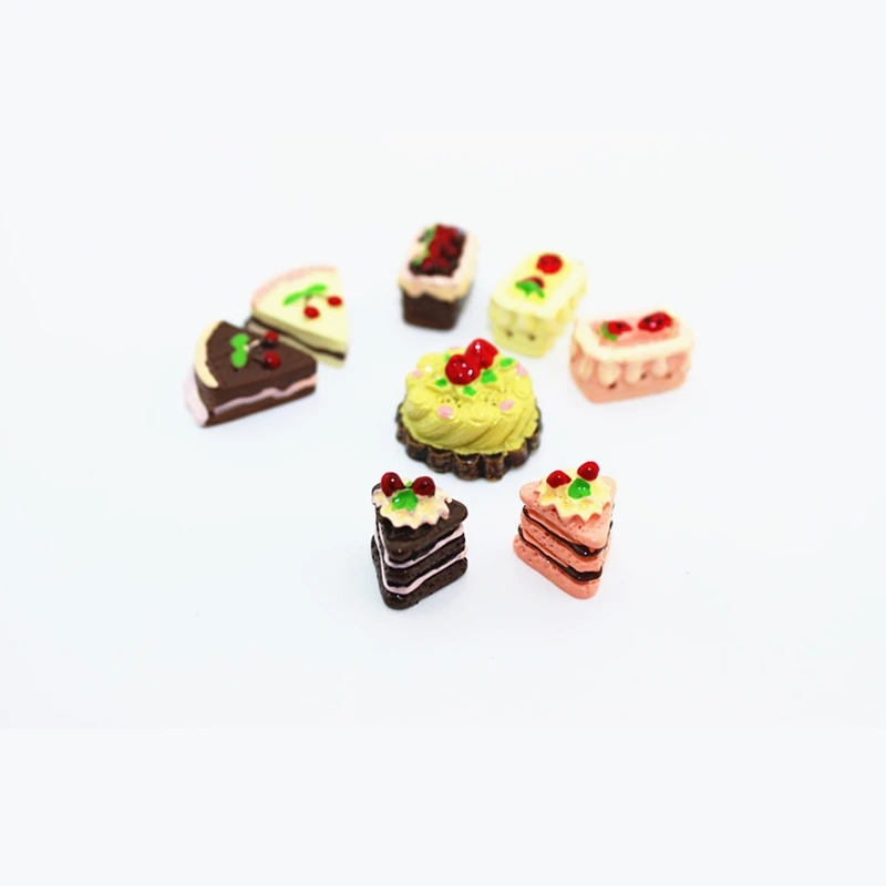 

8pcs/set Craft Miniature Cake 1:12 Dollhouse Kids Play Toys Cute Miniature Plastic Craft Ornaments Doll House Accessories Gifts