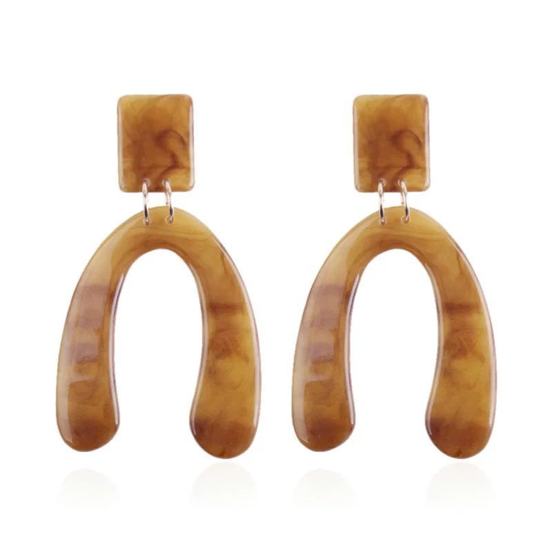 

Elegant Irregular Big Drop Earrings Vintage U Shape Statement Earring 3 Colors Resin Earrings for Women Fashion Jewelry Bijoux