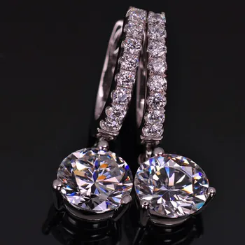 شراءاختبار إيجابي 1Ct 6.5 مللي متر كل G-H مويسانيتي الماس أقراط مجوهرات 925 فضة الذكرى الزفاف أقراط