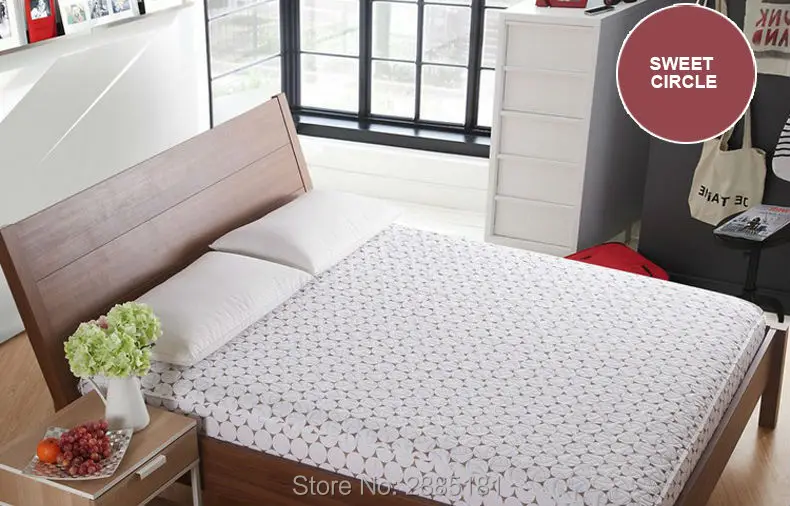 100%-cotton-print-mattress-protector-with-elastics-all-around-the-bottom-790-02_05