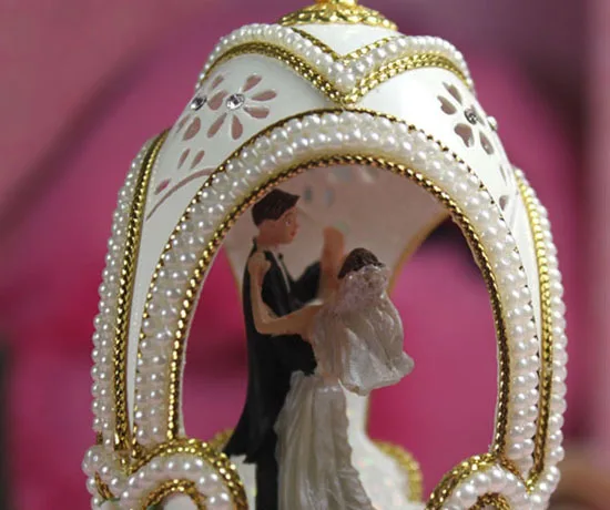 Музыкальная шкатулка в виде яичной скорлупы, подарок на свадьбу/день рождения, музыкальная шкатулка в виде бабочки стрекозы, украшение для свадьбы - Цвет: Wedding eggshell