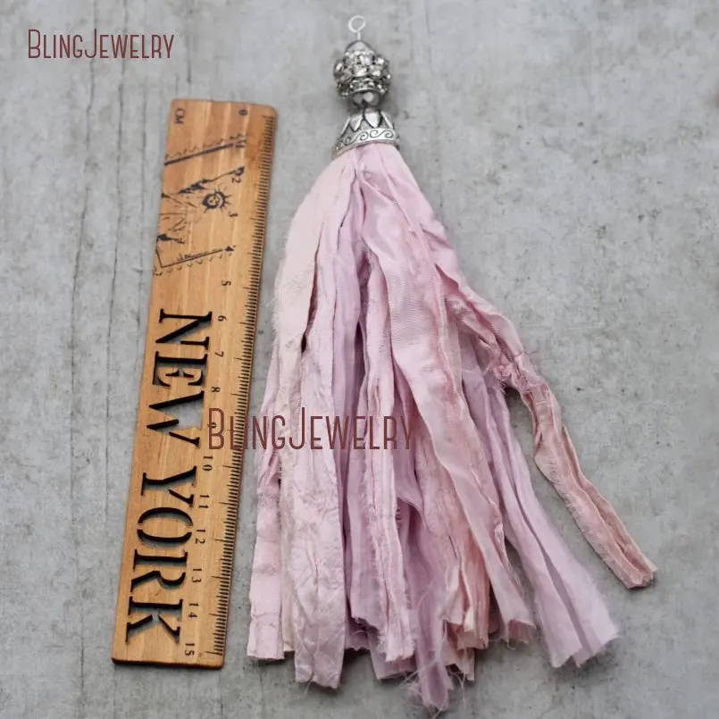 20171213-PM8965- Plastal Pink Sari Silk Tassel Pendant Antique Silver_3