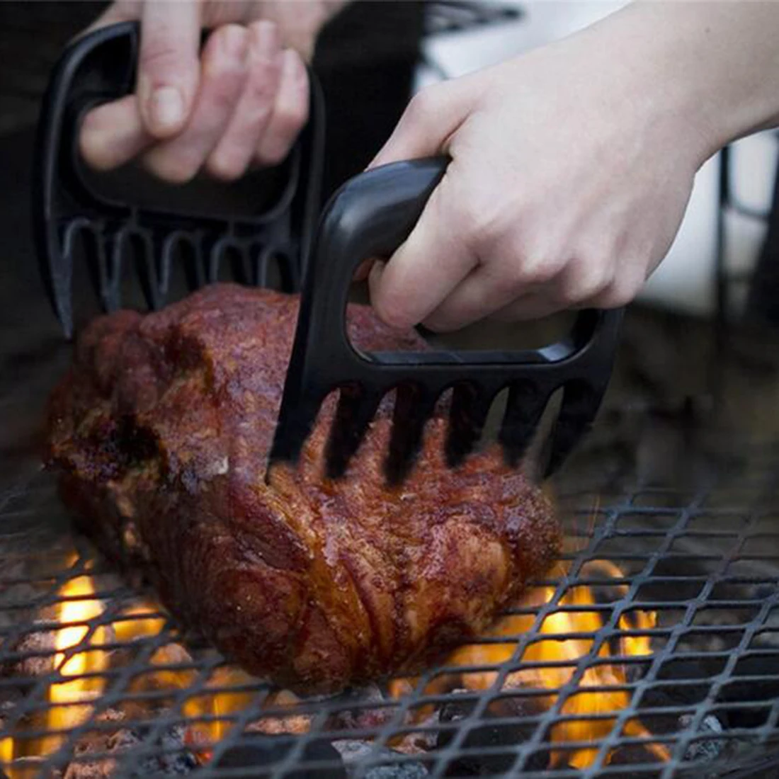 2 PCS/Set Bear Claws Barbecue Fork Tongs Pull Meat Shred Pork Clamp