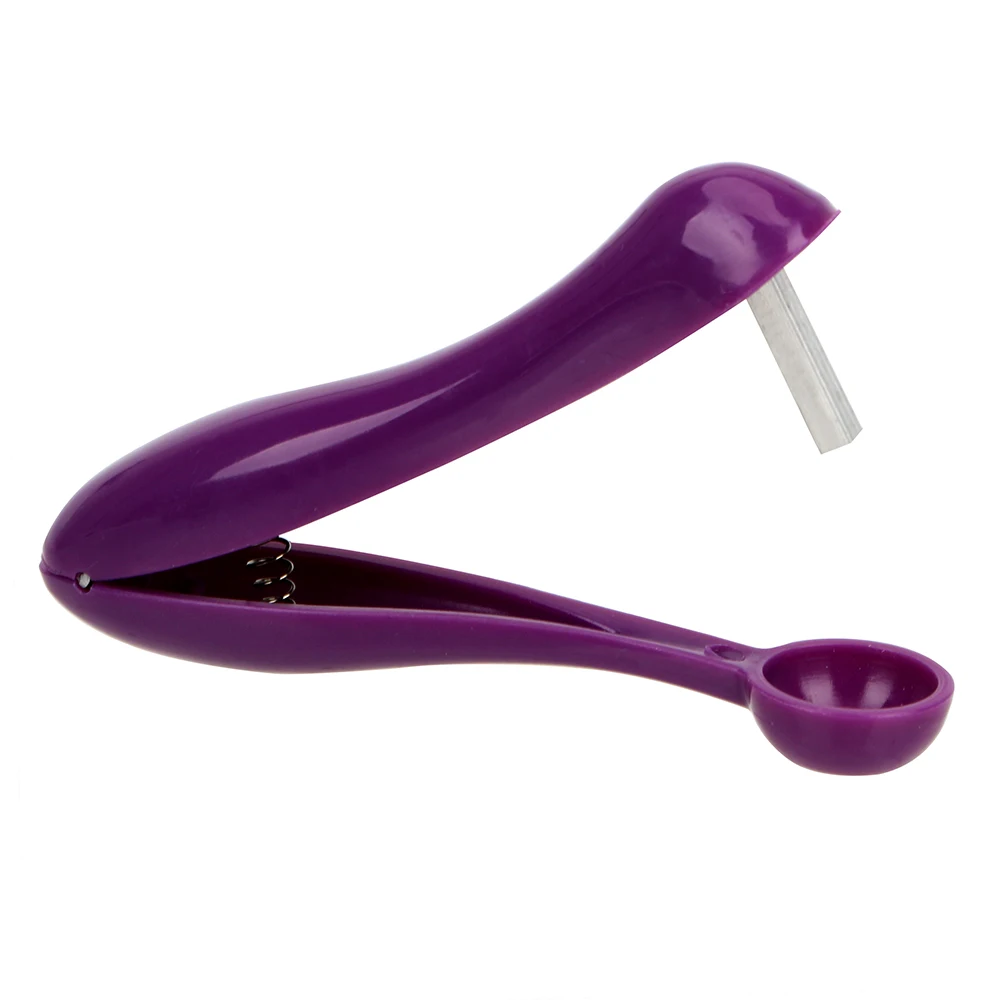 Cherry-Core-Seed-Remover-Plastic-Fruits-Gadgets-Tools-Useful-Kitchen-Accessories-Cherry-Pitter-Keep-Complete (1)