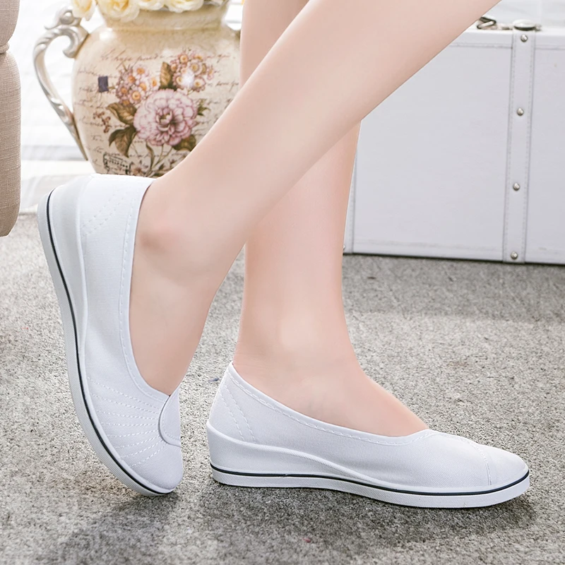 

New 2017 Spring Summer Casual Flat White Work Nurse Shoes Women Flats Loafers Wedges Dancing Canvas Shoes Zapatos Mujer O2281