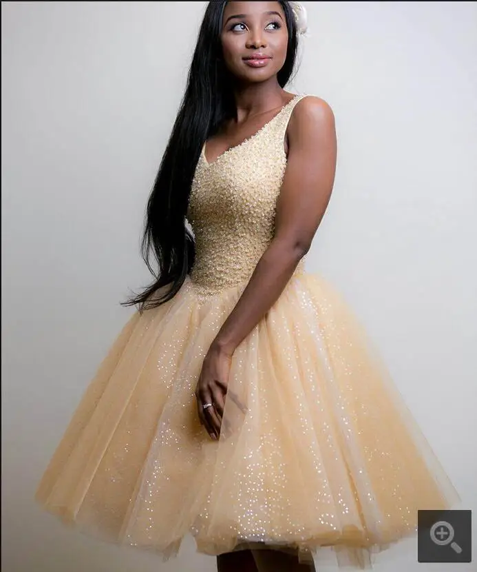 

2017 new designer champagne v neck short prom dress gorgeous a line sleeveless petite organza prom gowns best selling