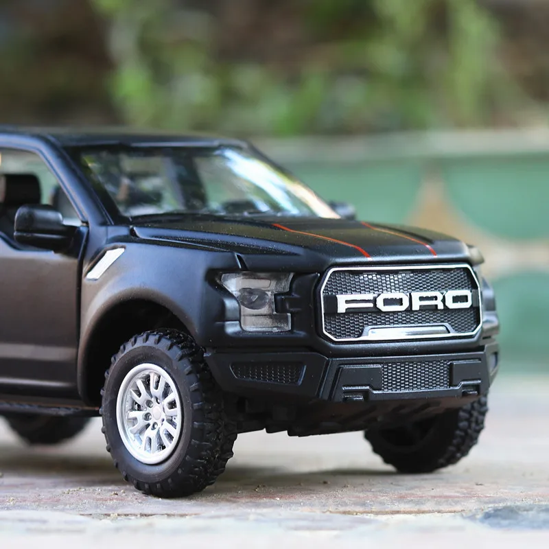 Сплав литья под давлением для Ford F150 Raptor пикап Рок Гусеничный грузовик Вытяните назад Модель автомобиля коллекция звук и светильник хобби игрушки подарок