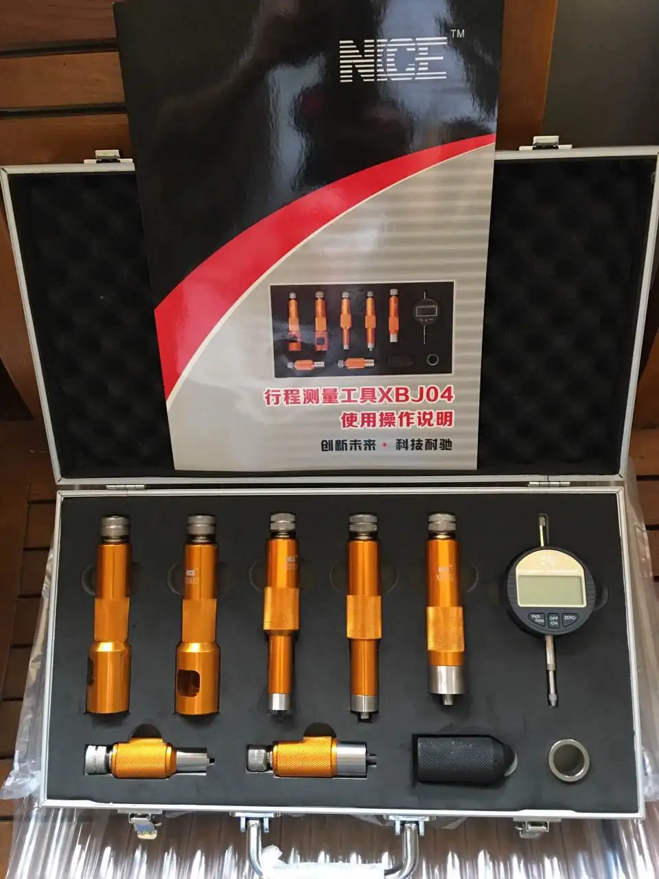 

New type! common rail injector measuring tool for Bocsh and Densso injector nozzles common rail injector repairing tools