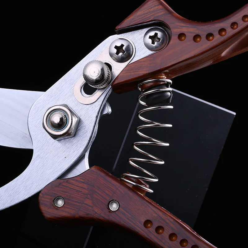 Garden Tools Convenient Telescopic Spring Type Potted Pruning Shears Safe Labor-Saving Metal Scissors To Send Friends Neighbors Garden Tools Convenient Telescopic Spring Type Potted Pruning Shears Safe Labor-Saving Metal Scissors To Send Friends Neighbors