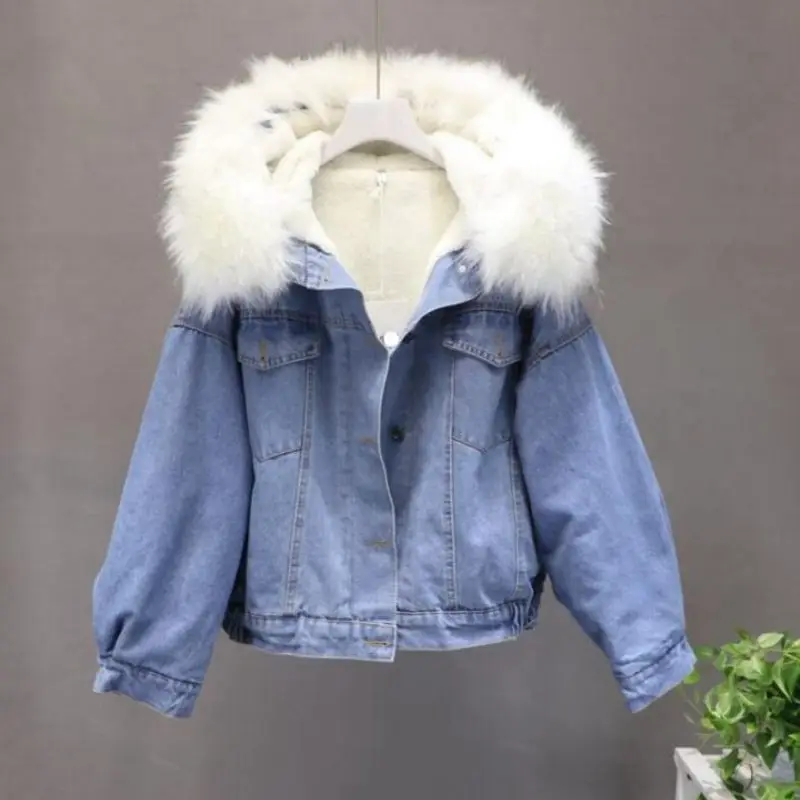 Promo New Autumn Winter Thick Warm Denim Jacket Female Faux Big Fur Collar Fleece Hooded Jean Jacket Wome