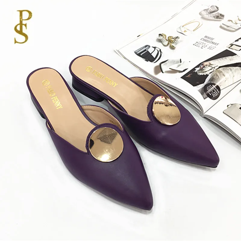 

Lady's slippers with pointed toes Square - heeled women's summer slippers