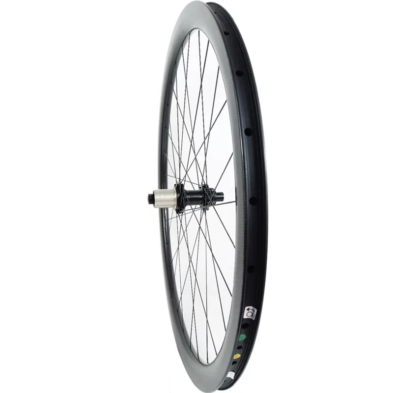 Cheap 38mm clincher 25mm Straight pull central lock carbon wheels disc brake 700c 1550g 28H 3k UD bicycle wheel 3