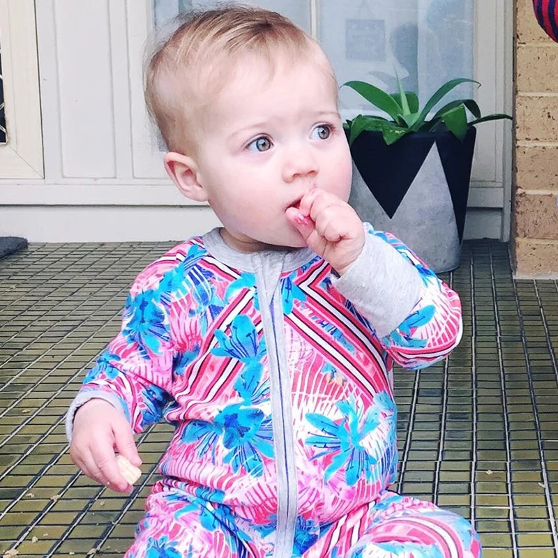 

Rare Floral One Piece Red Printed Long Sleeve Baby Boy Girl Clothes 100% Cotton Jumpsuit Tiny Cottons Baby Rompers Newborn gift