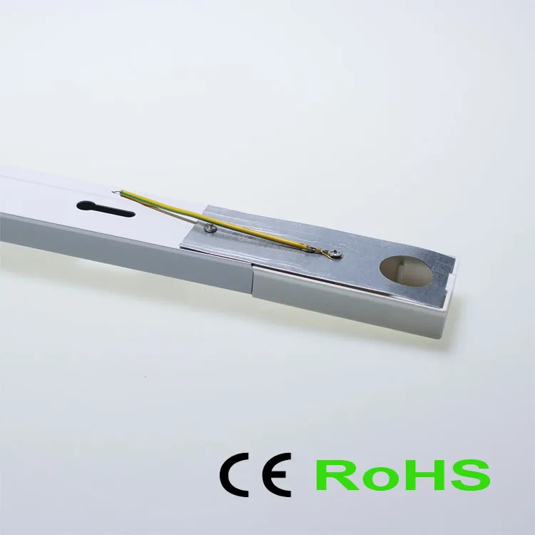 Caminho de Ferro Pista de Alumínio Elétrico de Iluminação Pista Levou Ferroviário Conector Trilhos Universal Dois-wire Dispositivo Via Férrea 0.5 Metro Luz 4 ferro, trilhos Universal dois-wire, pista de alumínio,