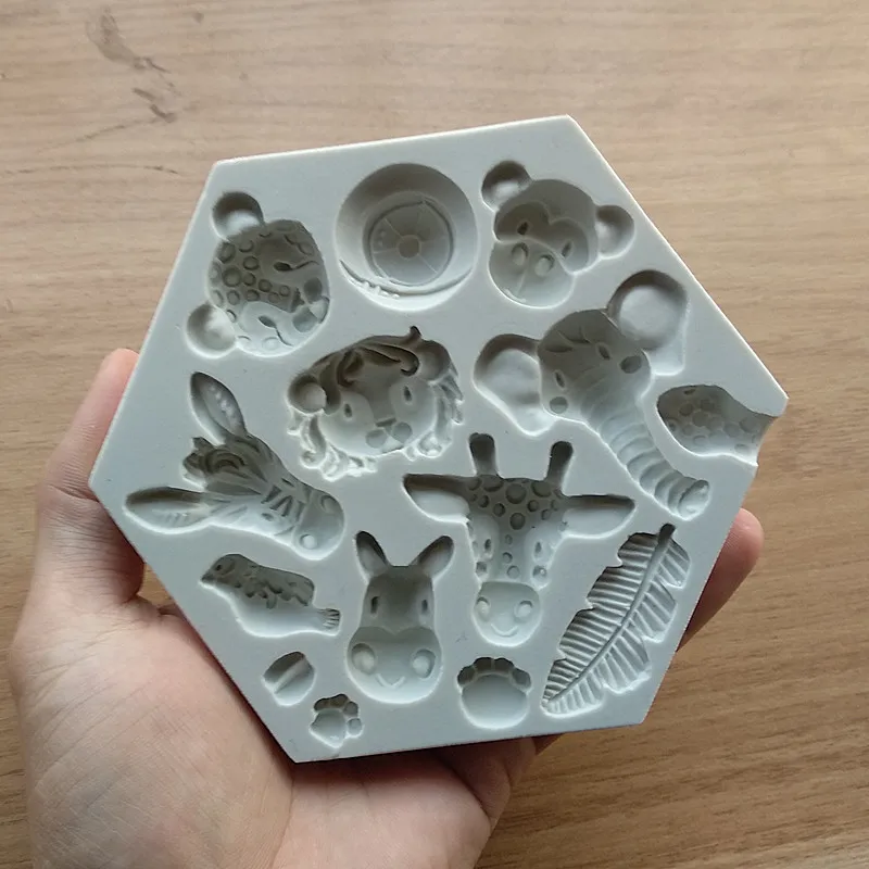 

Lion / Elephant / Monkey / Hippo / Cheetah Head Silicone Molds Fondant Soap Moulds Cake Decorating Tools Baking Tools SQ1811
