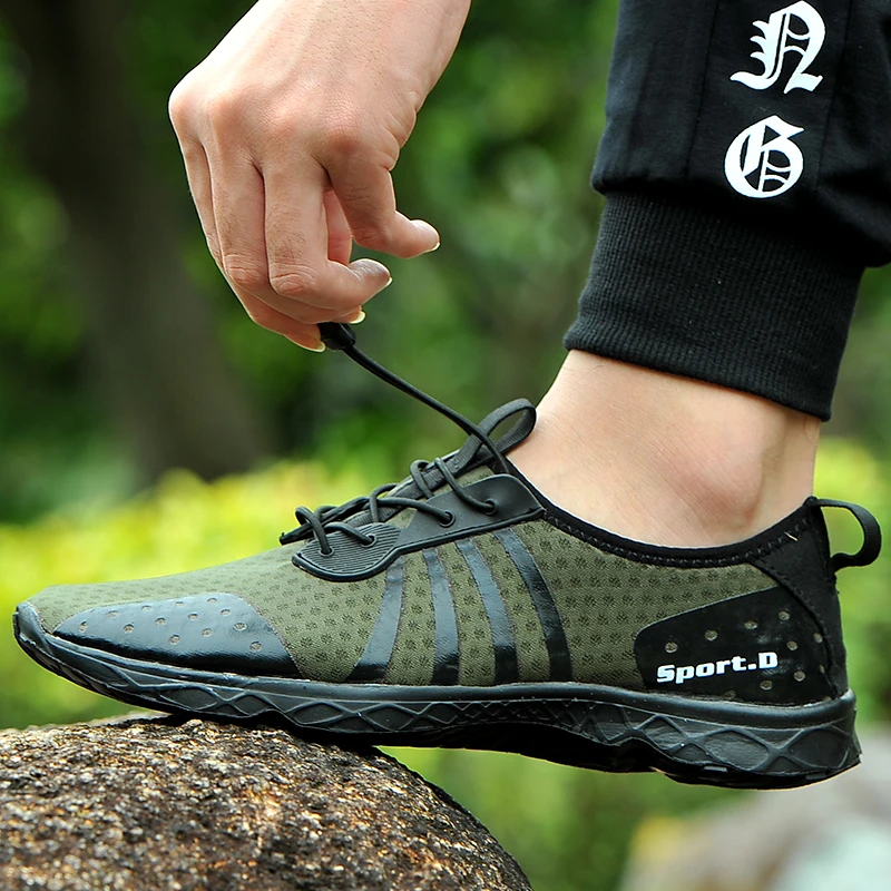 الصيف أحذية ماء الرجال صنادل شاطئ المنبع أكوا أحذية رجل سريعة الجافة نهر البحر الغوص السباحة أكوا الأحذية