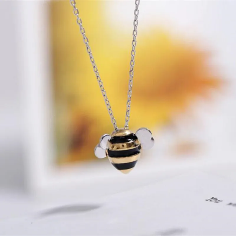 925 Sterling Silver Jewelry Wholesale Korean Fashion Cute Bee Exquisite Creative Female Personality Pendant Necklaces H274