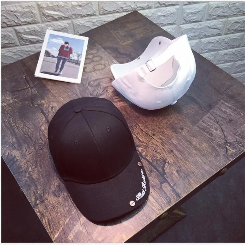 2018 summer new men and women baseball cap justin bieber embroidery