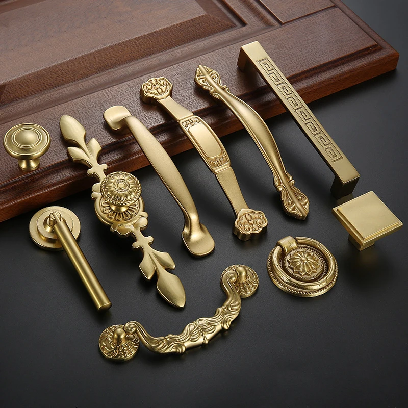 High quality Chinese Antique Brass gold Handle European Style Simple Wardrobe Cabinet Drawer Pull Knobs High quality Chinese Antique Brass gold Handle European Style Simple Wardrobe Cabinet Drawer Pull Knobs