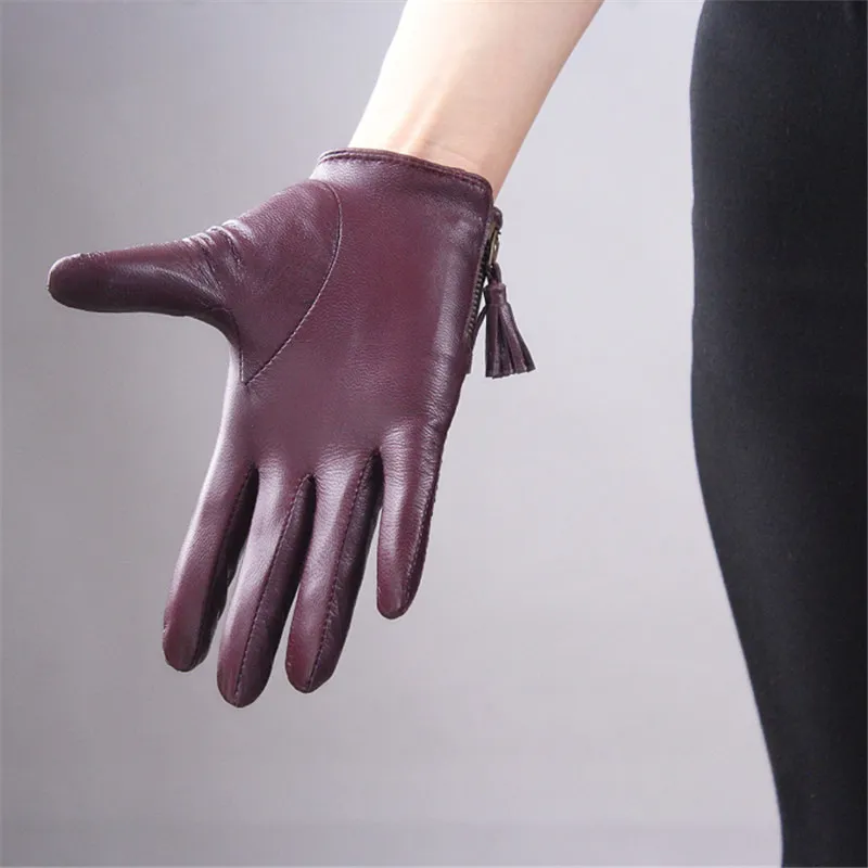 Touchscreen Gloves Genuine Leather Imported Goatskin Tassel Zipper Short Style Women Gloves Female Fashion Driving Mittens TB08 Touchscreen Gloves Genuine Leather Imported Goatskin Tassel Zipper Short Style Women Gloves Female Fashion Driving Mittens TB08