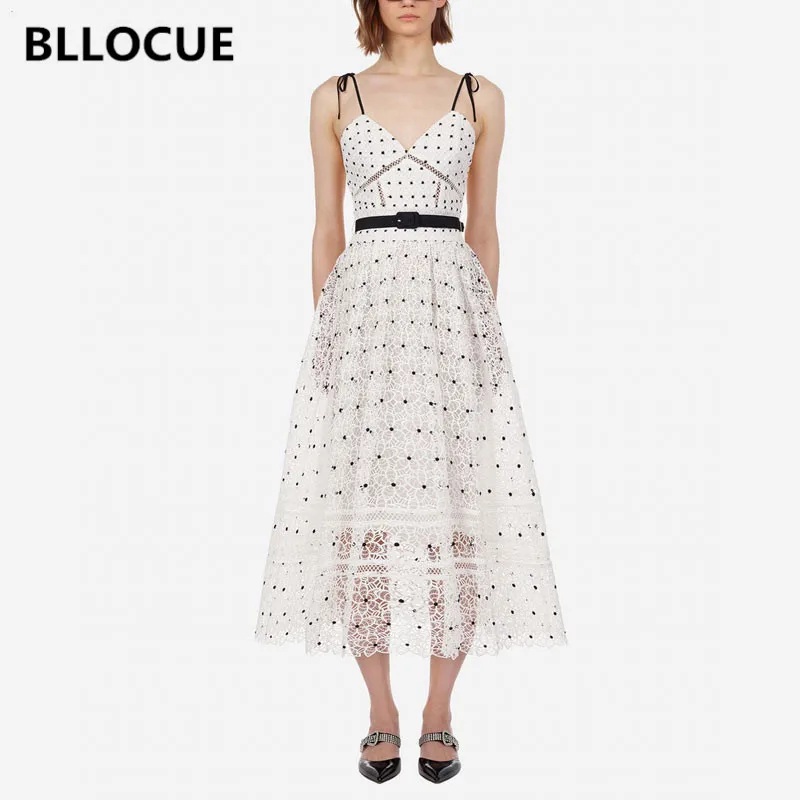 

BLLOCUE Summer Self Portrait Runway Dress White Sling V-neck Halter Lace Embroidered Bandage Stitching Beach Holiday Dress