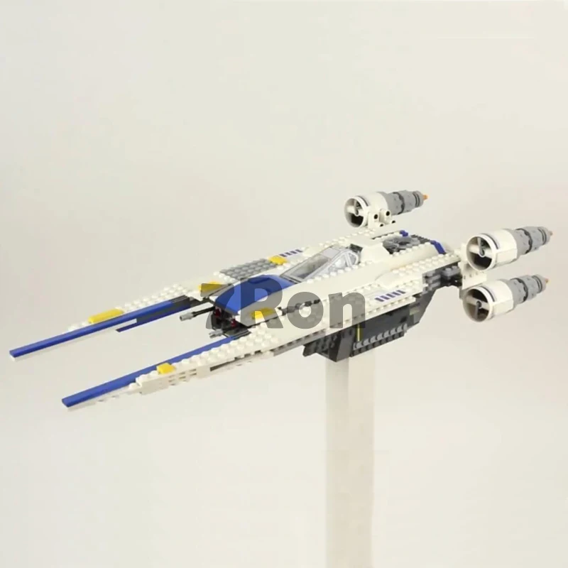 Модель здания Конструкторы 05054 679 шт. Star Series Wars U истребитель Кирпичи образования