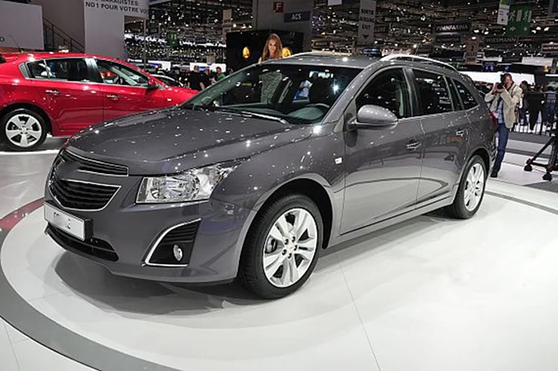 Автомобиль мигает 1 пара DRL для Chevrolet Cruze 2013 дневные ходовые огни Противотуманные фары крышка с желтым сигналом поворота