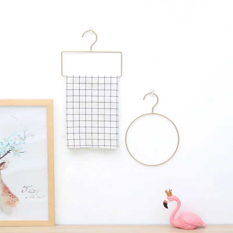 1 PC Creative Simple Nordic Tieyi Round Rose Golden Towel Ring for Bathroom Bedroom Decoration Hanger 1 PC Creative Simple Nordic Tieyi Round Rose Golden Towel Ring for Bathroom Bedroom Decoration Hanger