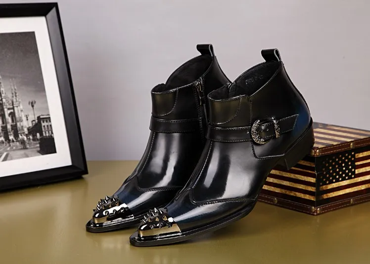 Мужские ботильоны с заклепками в британском стиле; Роскошные Мужские модельные туфли с острым носком в деловом стиле; Туфли-оксфорды из натуральной кожи; свадебные туфли с пряжкой