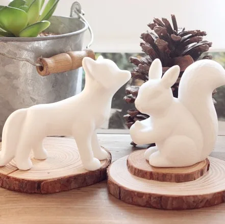 

Hot Sell New 2017 Zakka White Ceramic Squirrels And Foxes Ornaments Ceramic Home Decoration